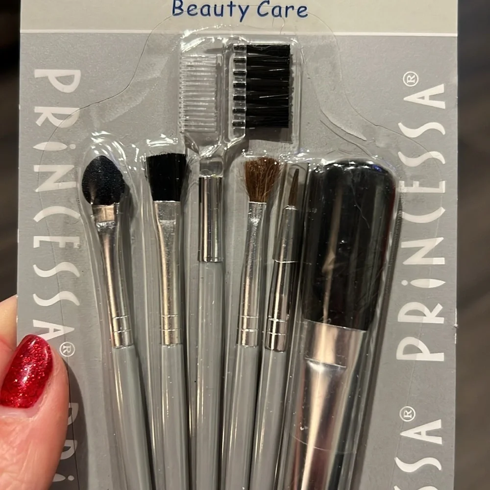 6 Piece Makeup Brush Set NEW